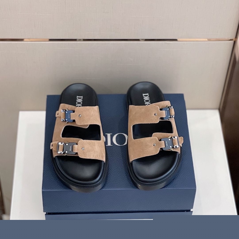 ch**an D*or slippers